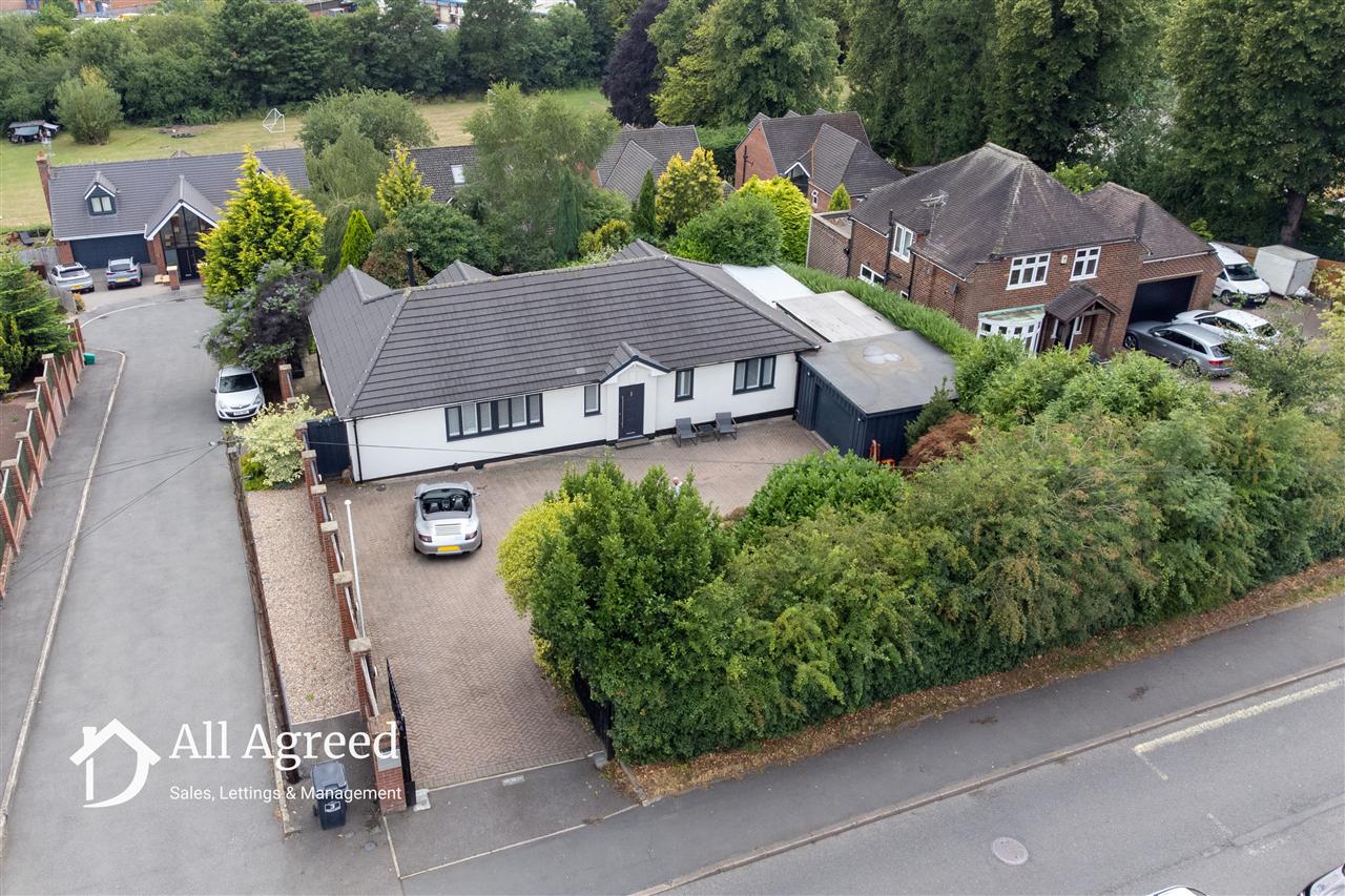 Longfield Lane