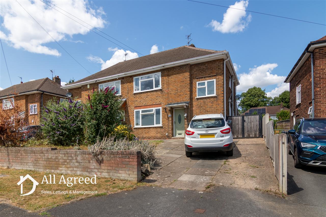 Sunningdale Avenue