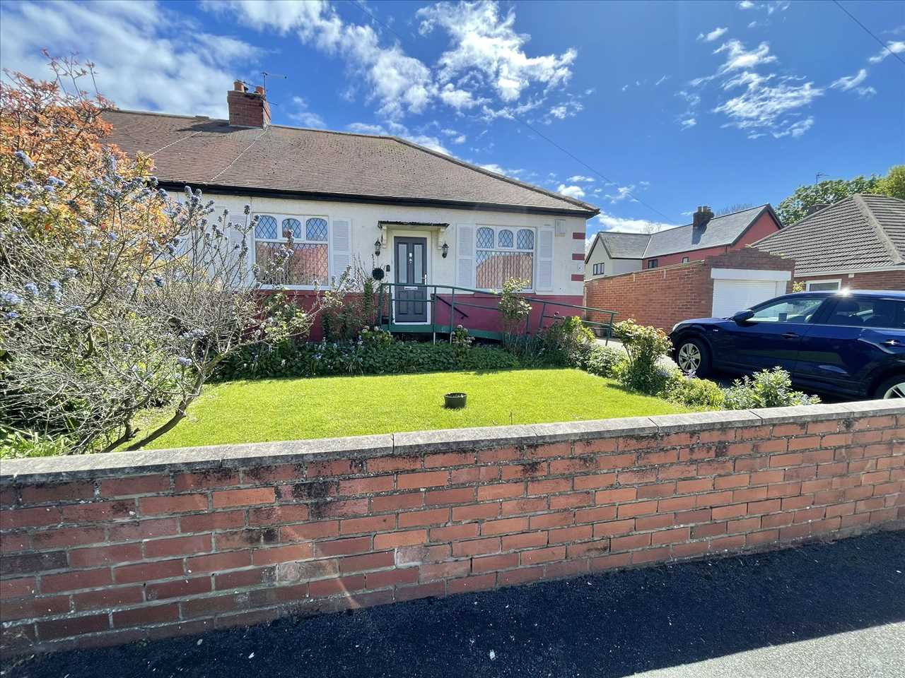 Fairholme Avenue