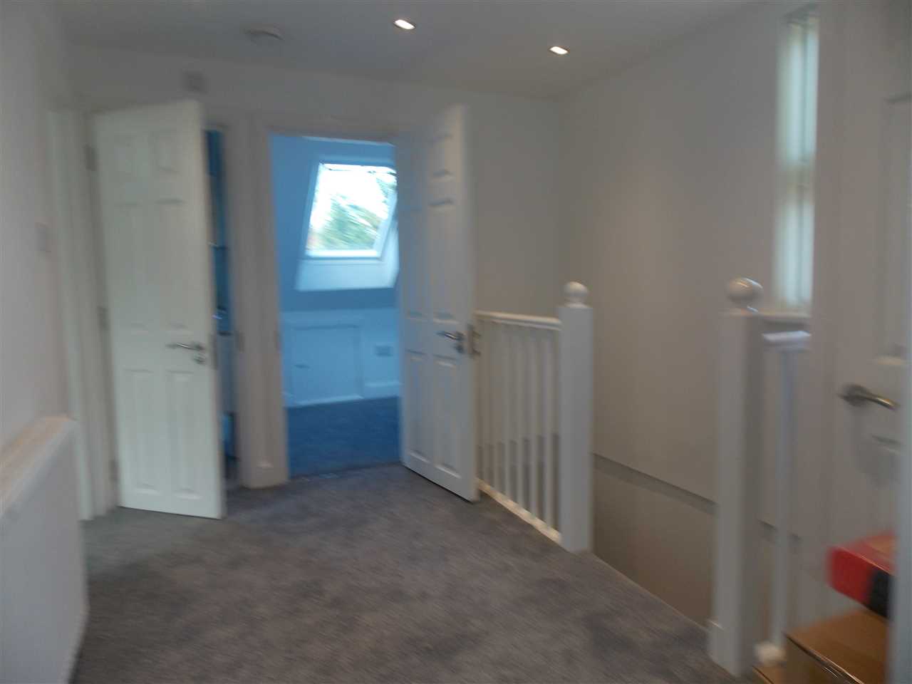 Roehampton Vale - Picture 6