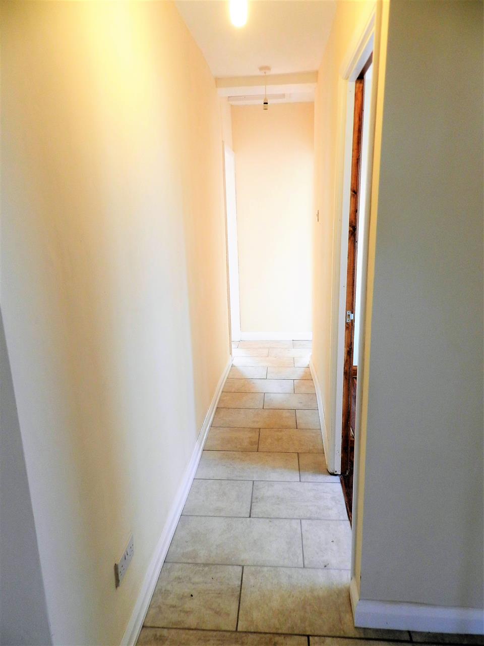 Thornham Crescent - Picture 6