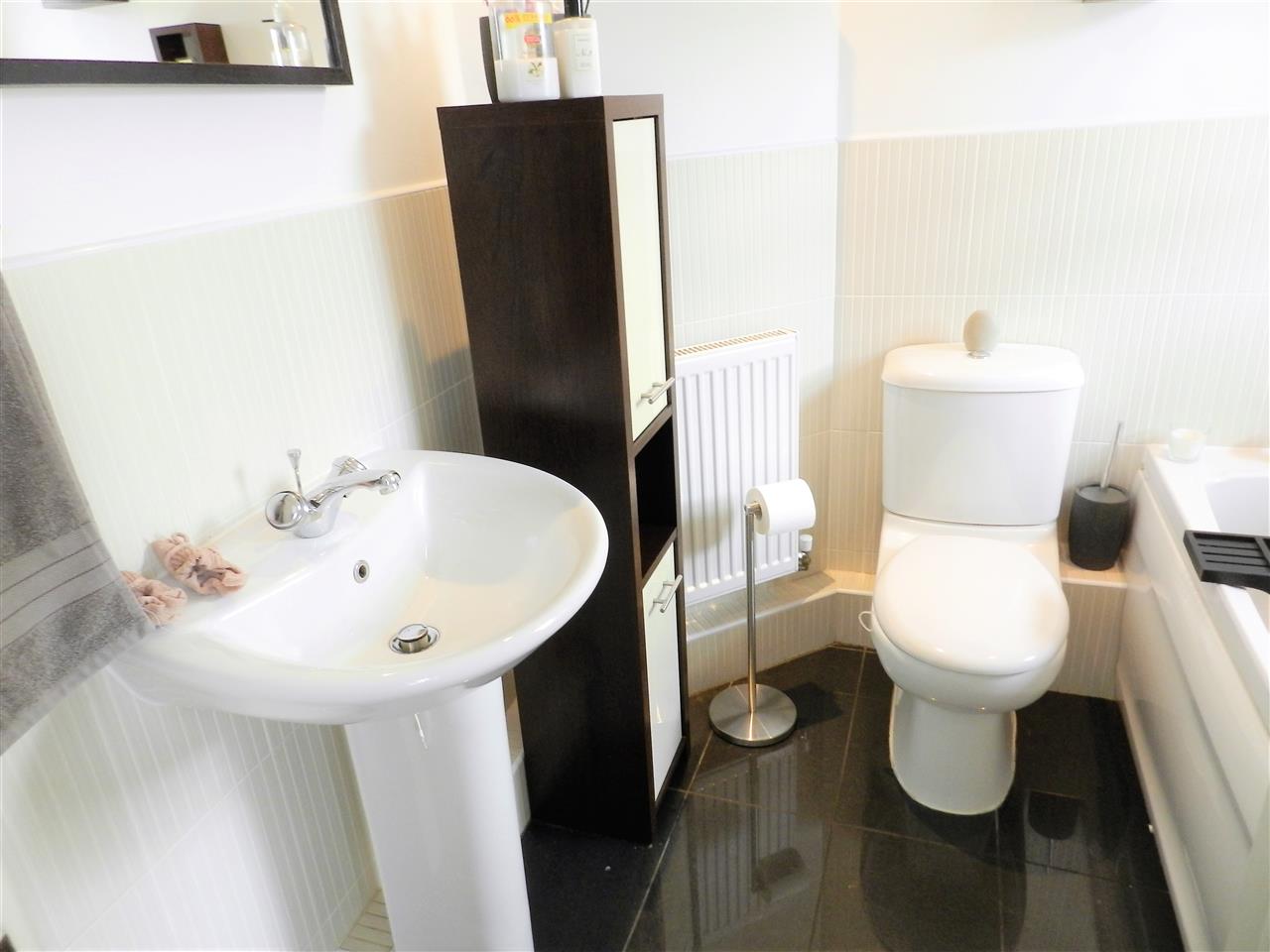 Bennet Drive - Picture 15