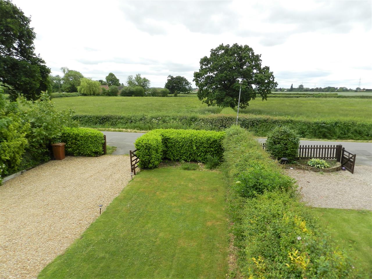 Gonalston Lane - Picture 2