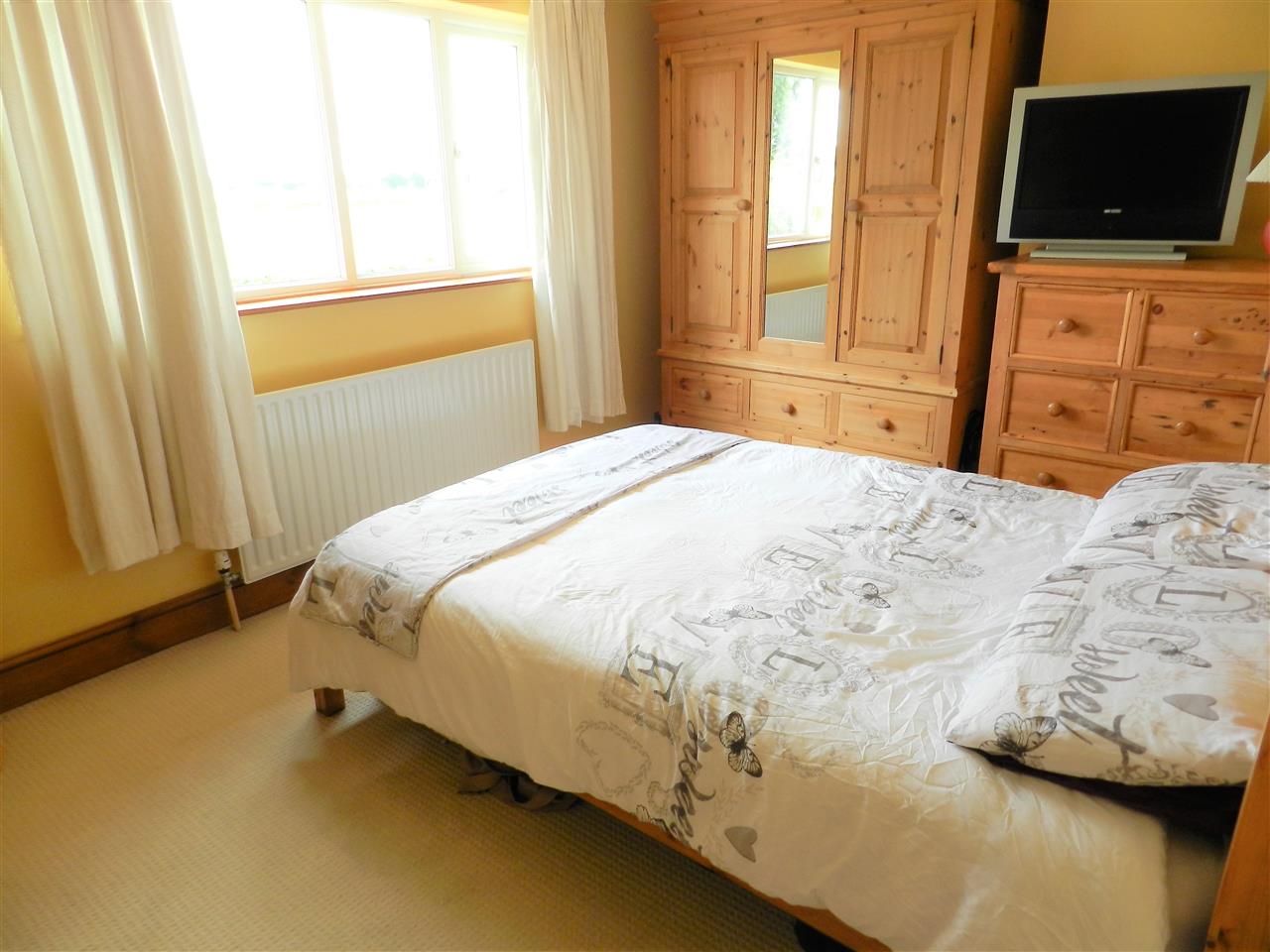 Gonalston Lane - Picture 11