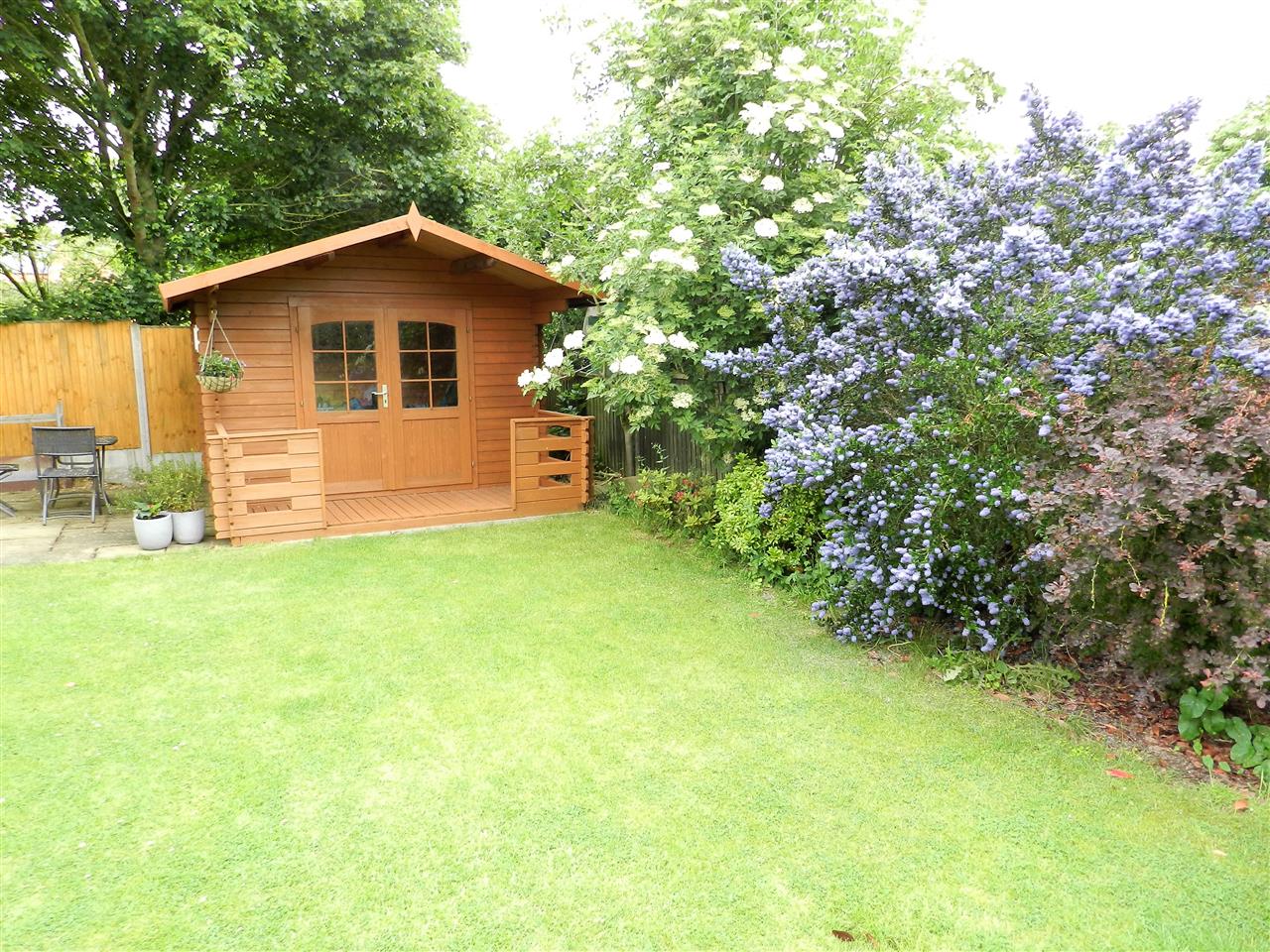 Gonalston Lane - Picture 22