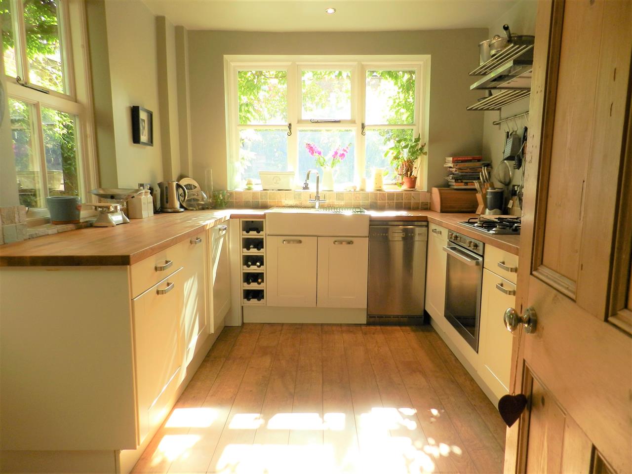 Waldeck Road - Picture 10