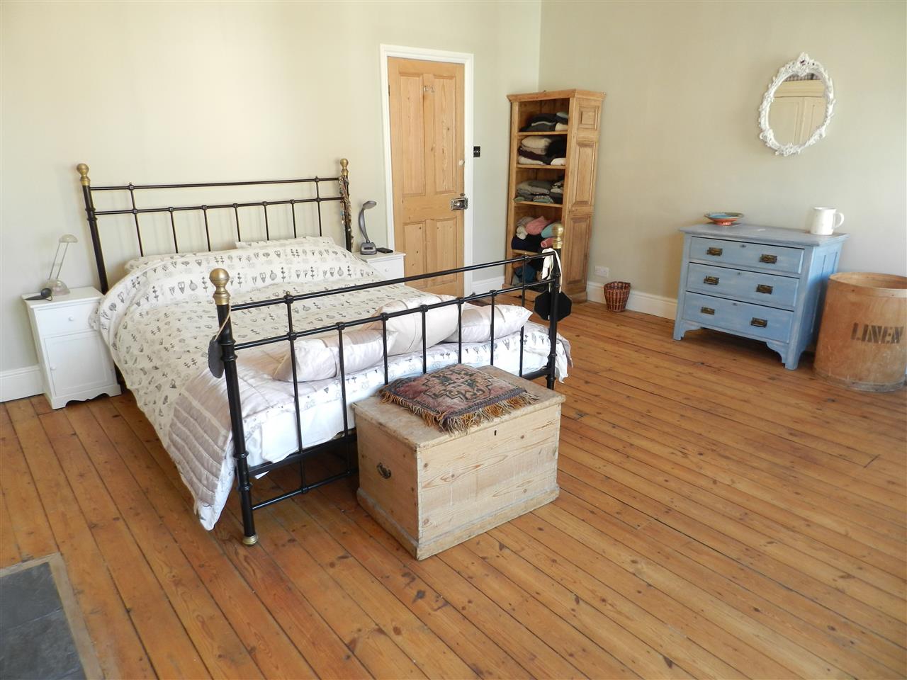 Waldeck Road - Picture 15