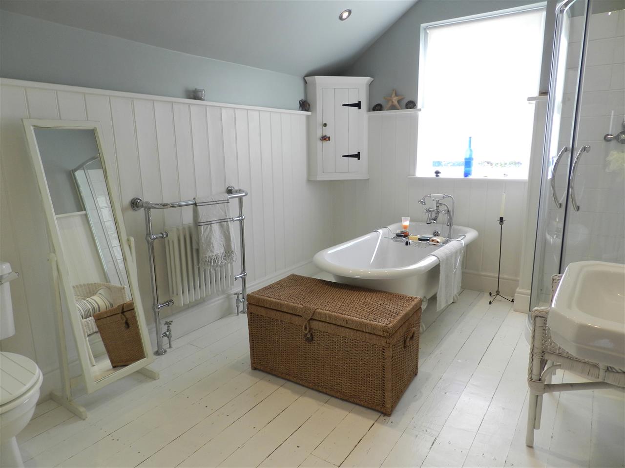 Waldeck Road - Picture 17