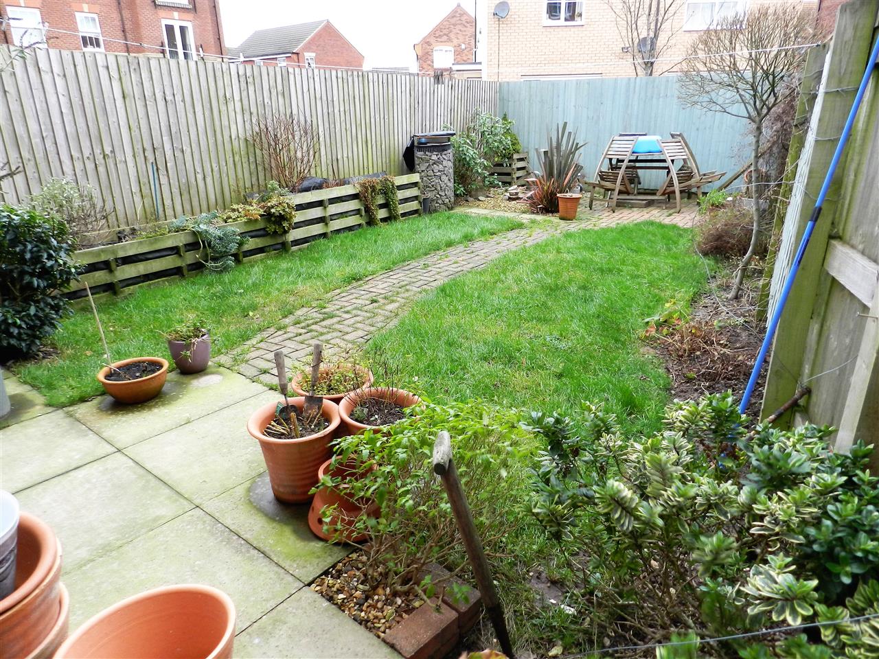 Braunton Crescent - Picture 15