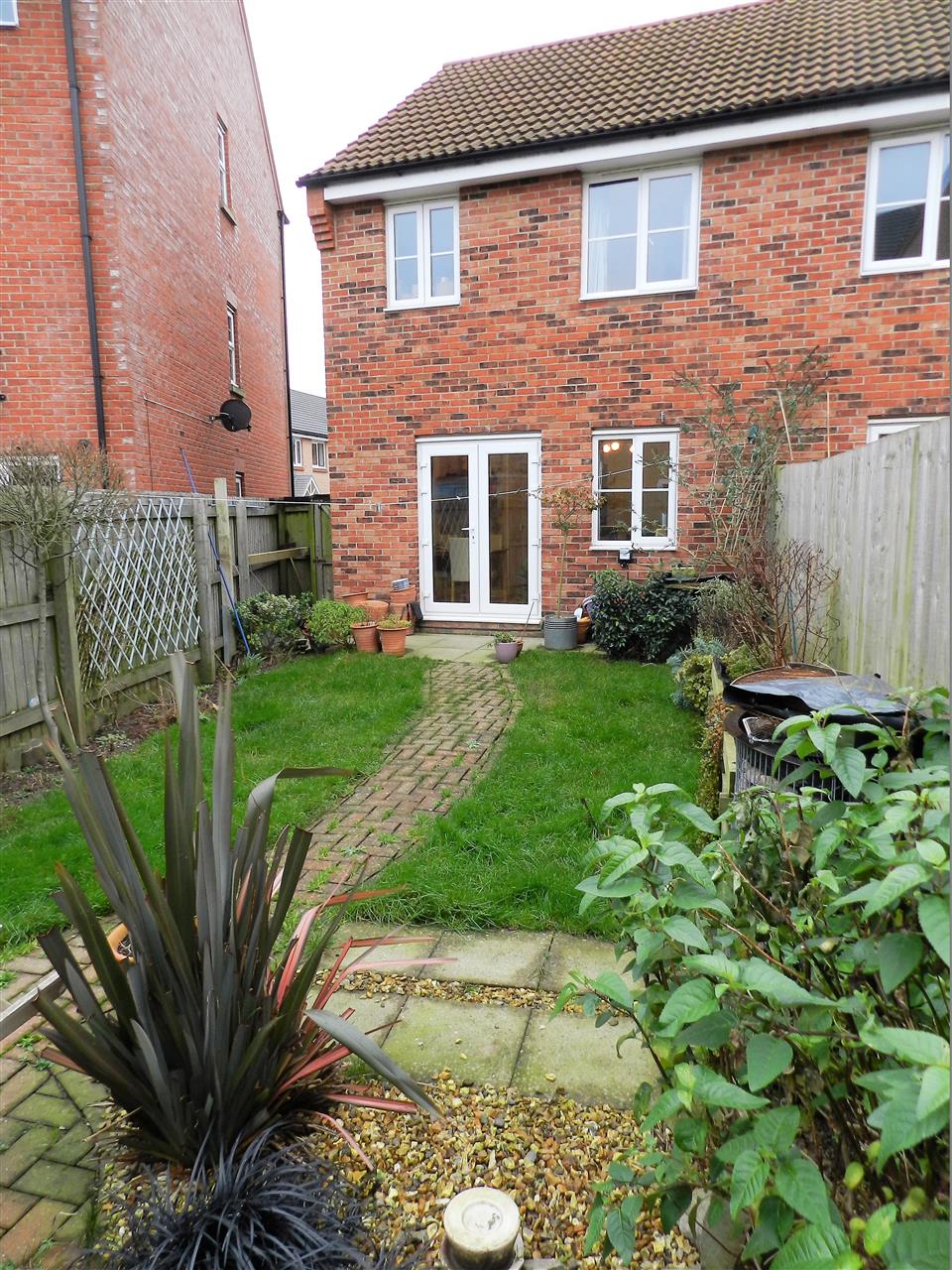 Braunton Crescent - Picture 16