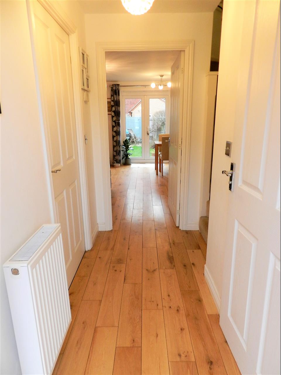 Braunton Crescent - Picture 17