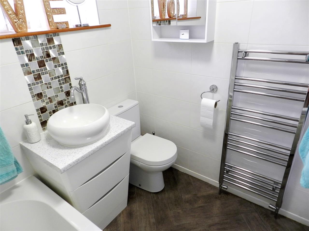 Cavendish Crescent - Picture 9