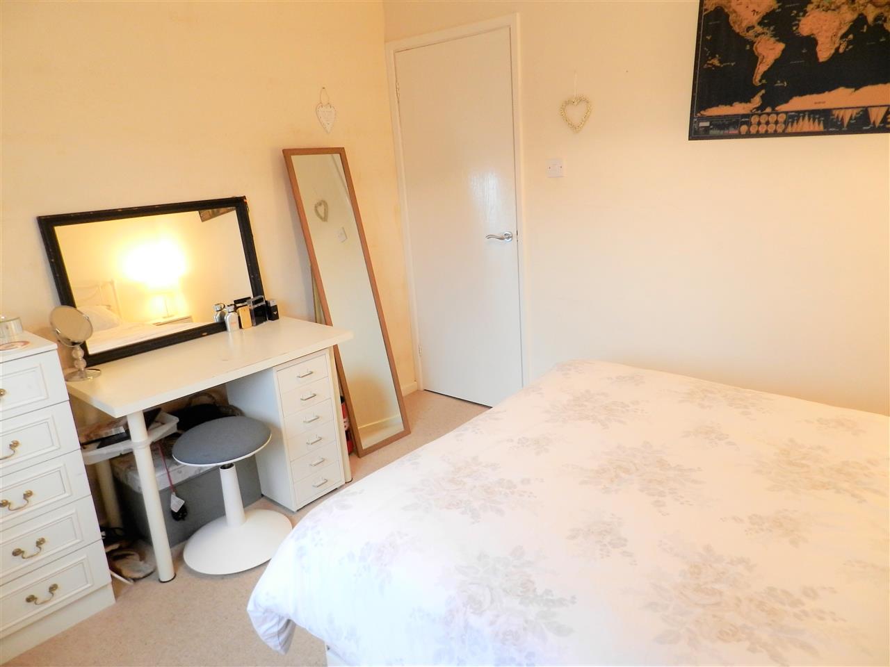 Hamilton Road - Picture 11