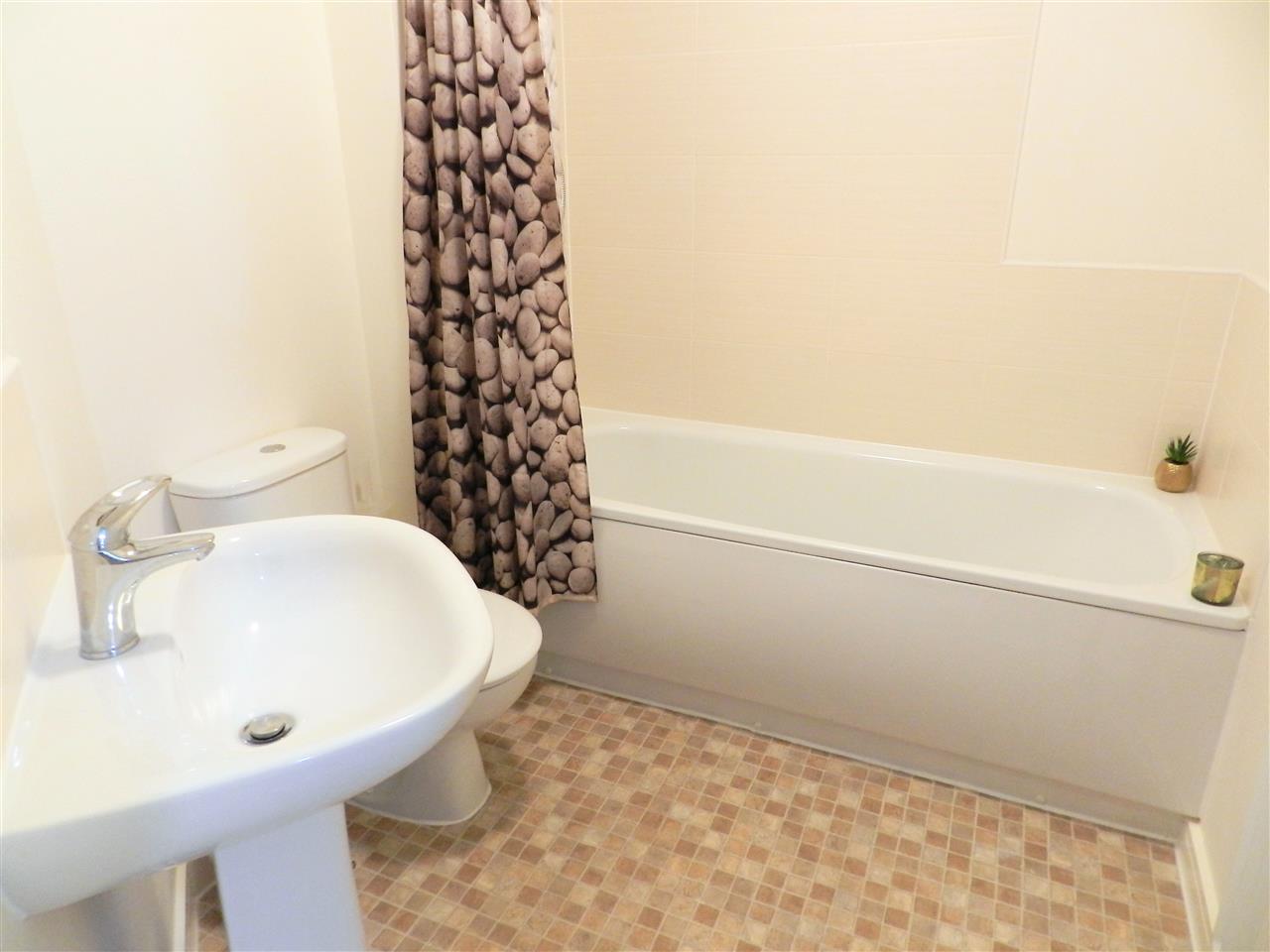 Piper Close - Picture 16