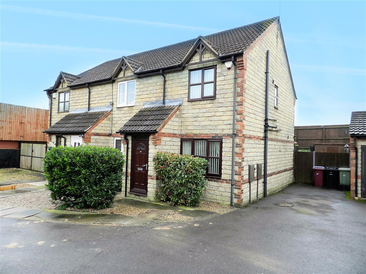 Overmoor View - Picture 1