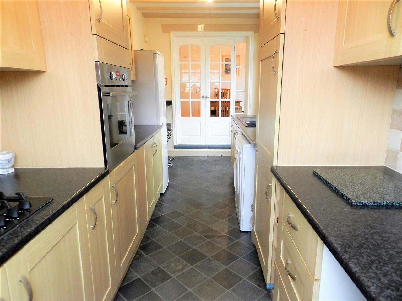 Ladycroft Avenue - Picture 8