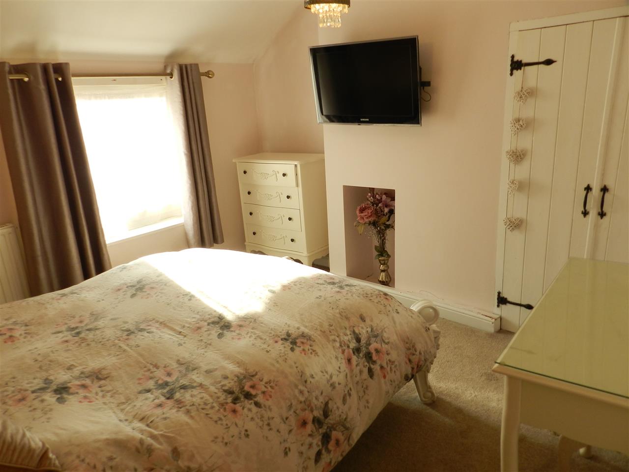 Mount Pleasant - Picture 11
