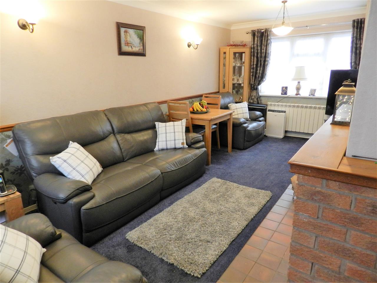 Southwood Avenue - Picture 8