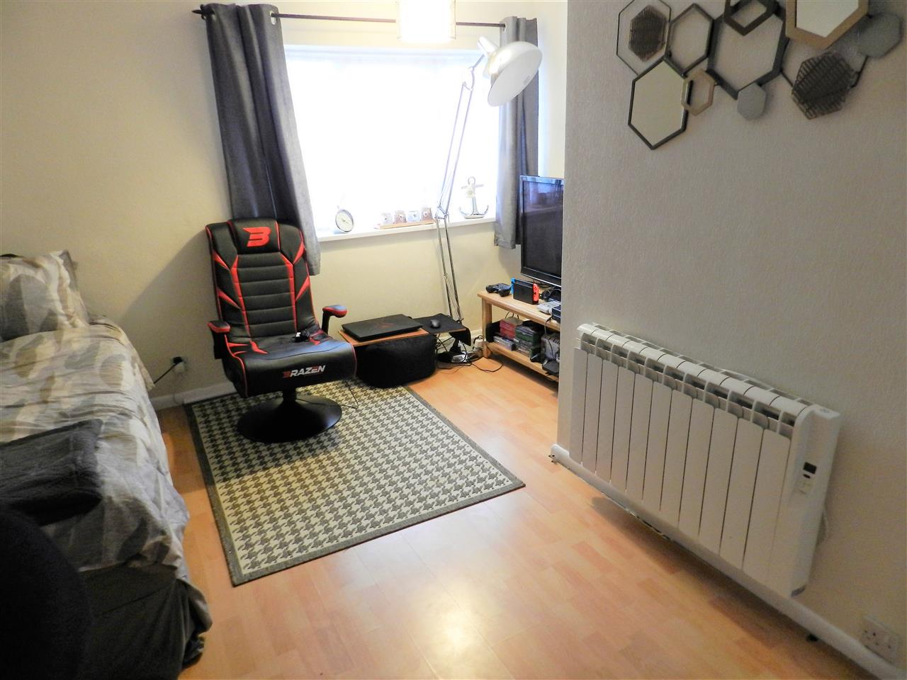 Southwood Avenue - Picture 11