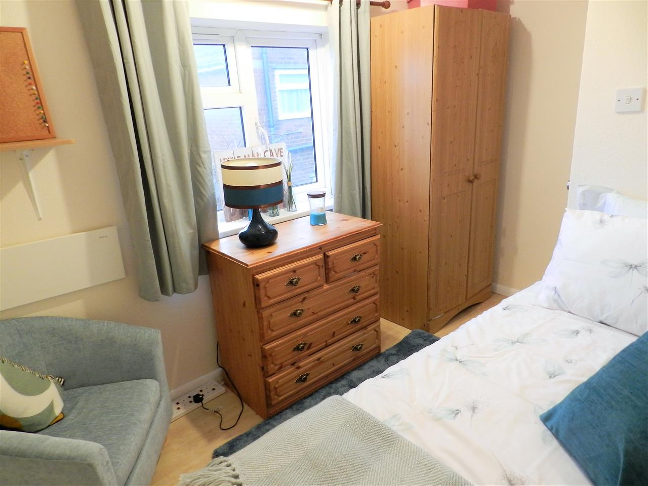Southwood Avenue - Picture 12