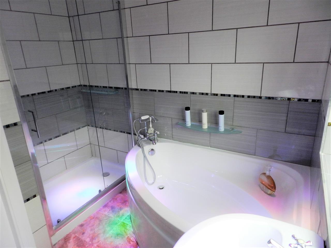 Southwood Avenue - Picture 14