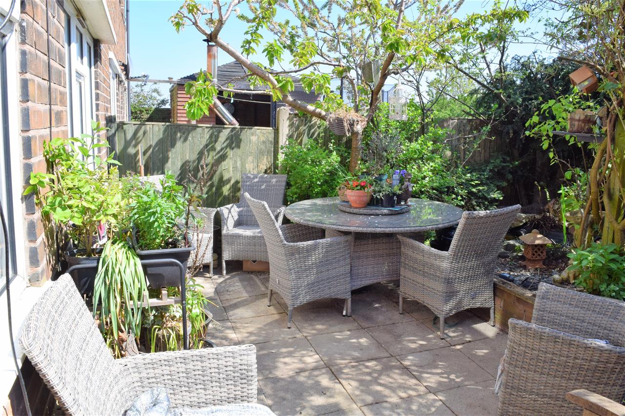 Southwood Avenue - Picture 18