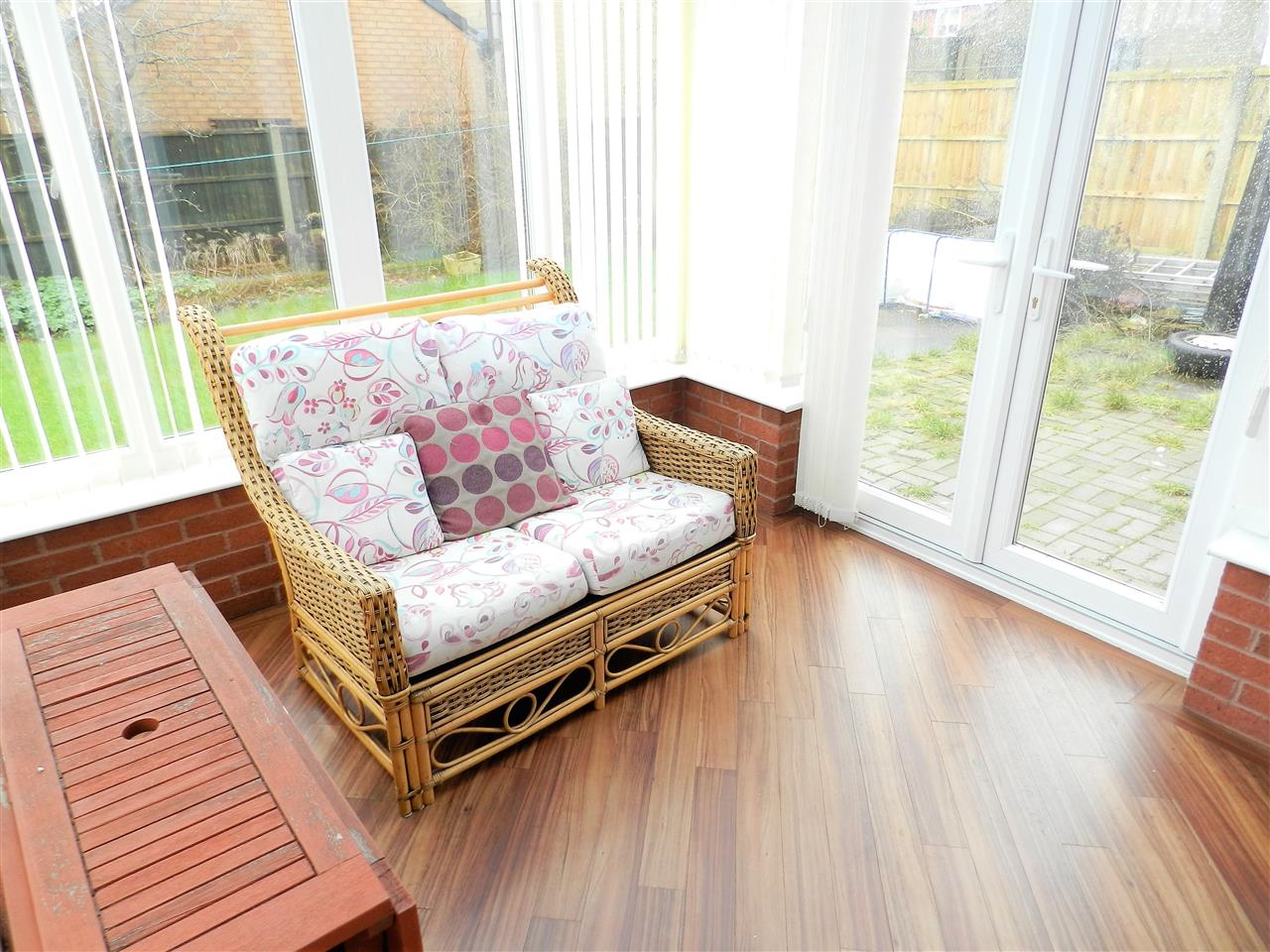 Hollinwell Close - Picture 6