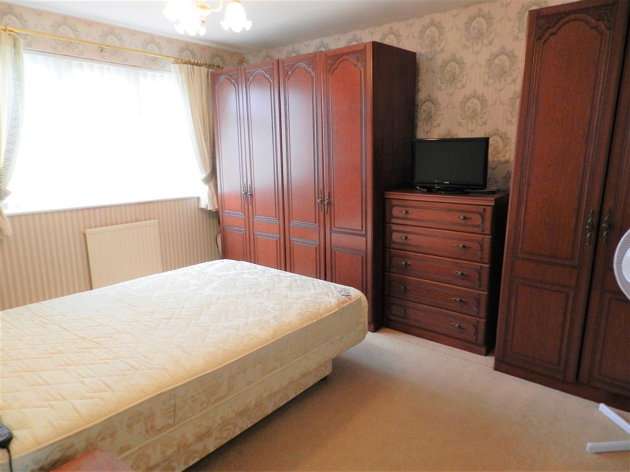 Hollinwell Close - Picture 12