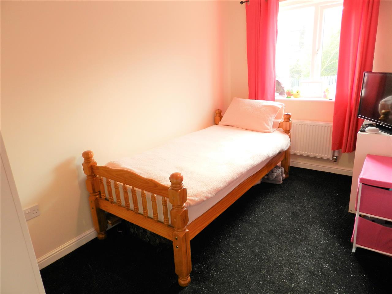 Primrose Way - Picture 12