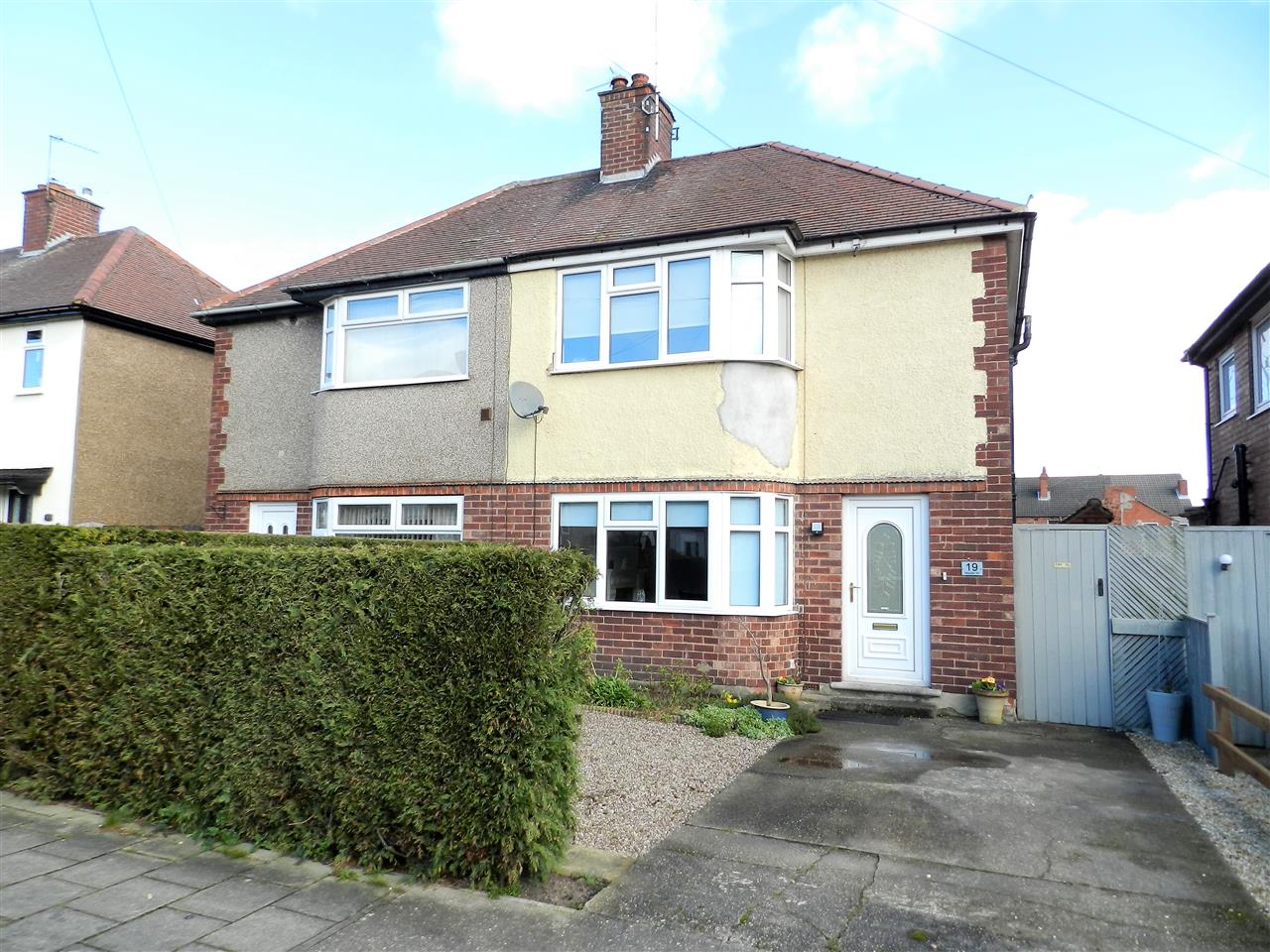 Mayfair Avenue - Picture 1