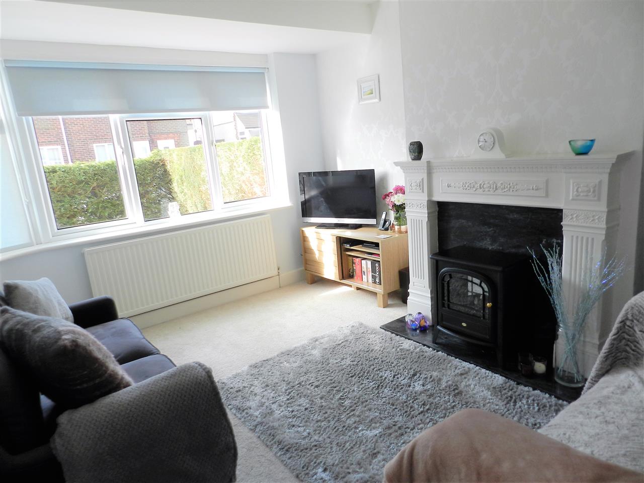 Mayfair Avenue - Picture 2