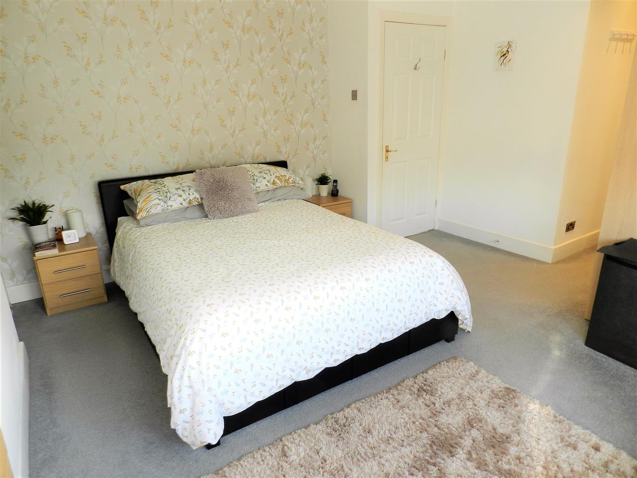 Mayfair Avenue - Picture 10