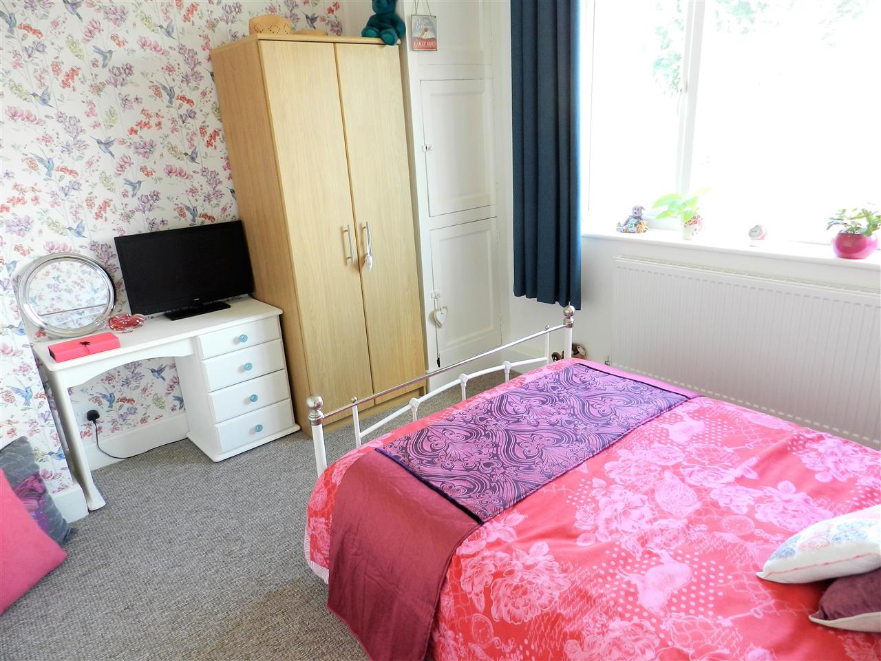 Mayfair Avenue - Picture 11