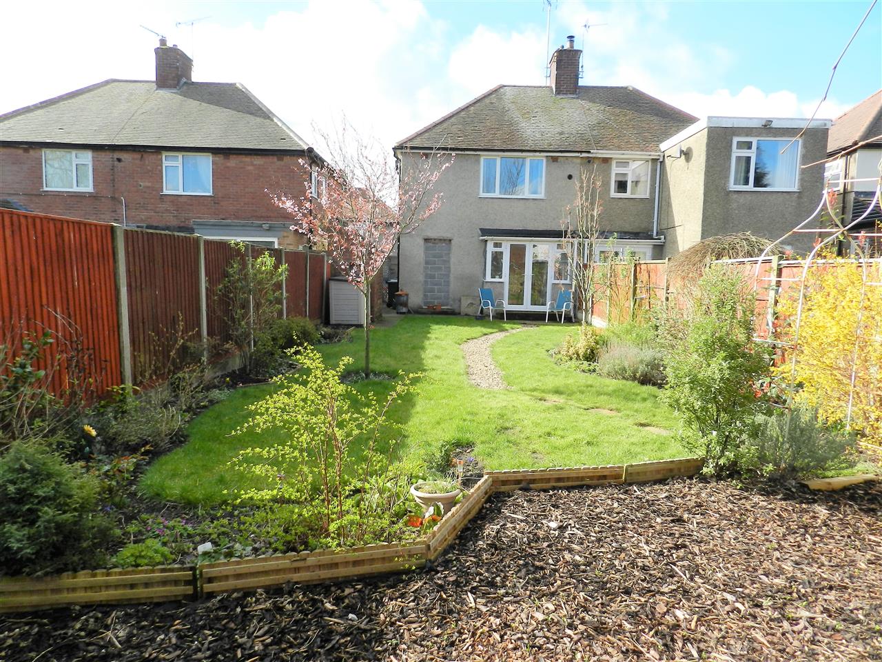 Mayfair Avenue - Picture 15