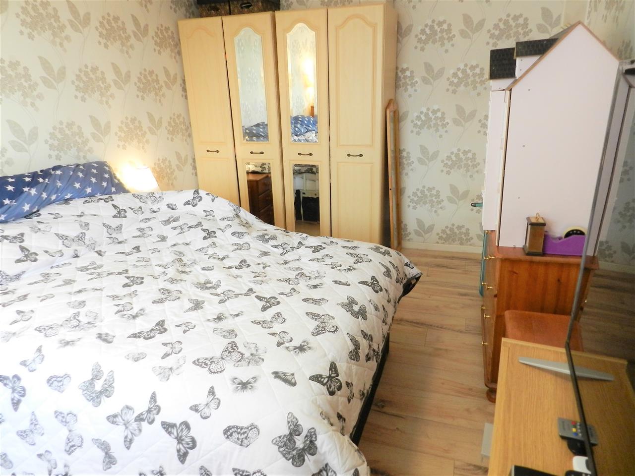 Mickledale Close - Picture 13