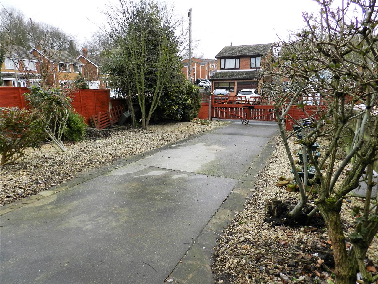 Mickledale Close - Picture 18