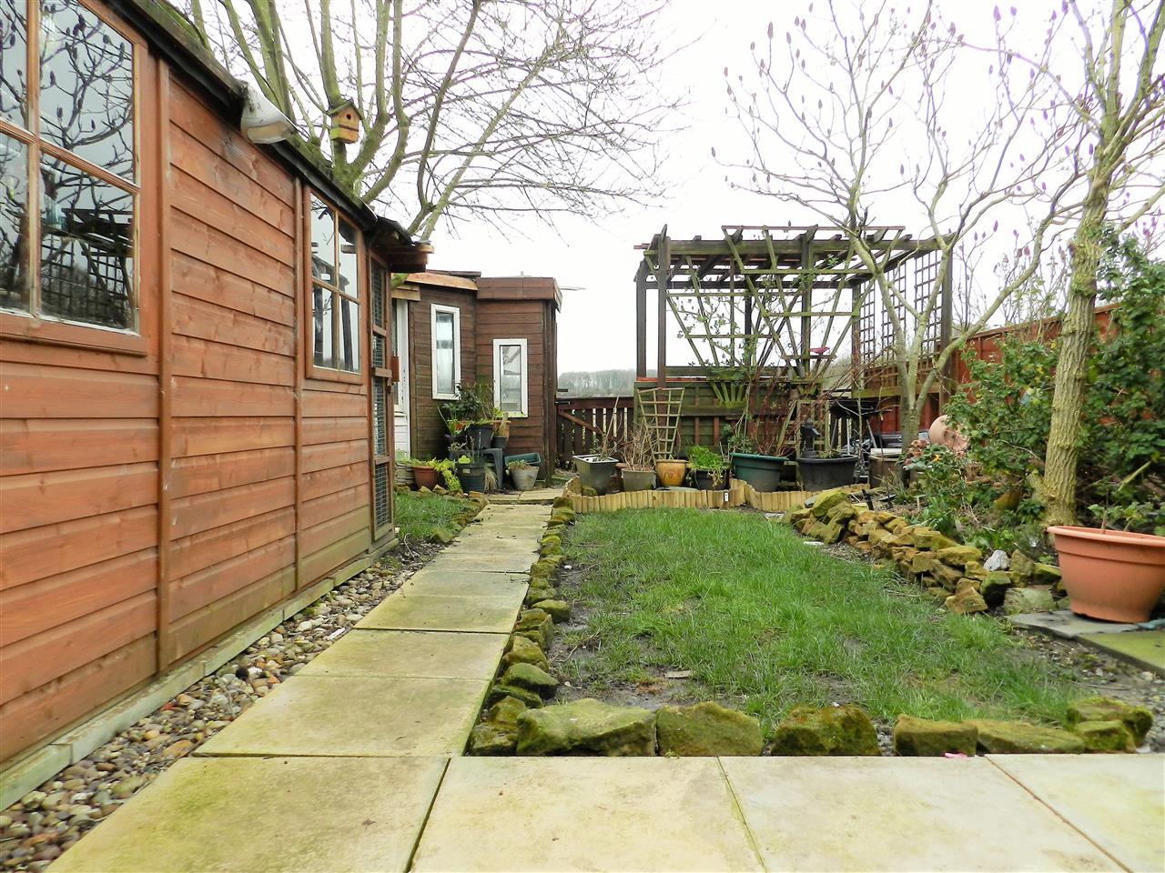 Mickledale Close - Picture 22