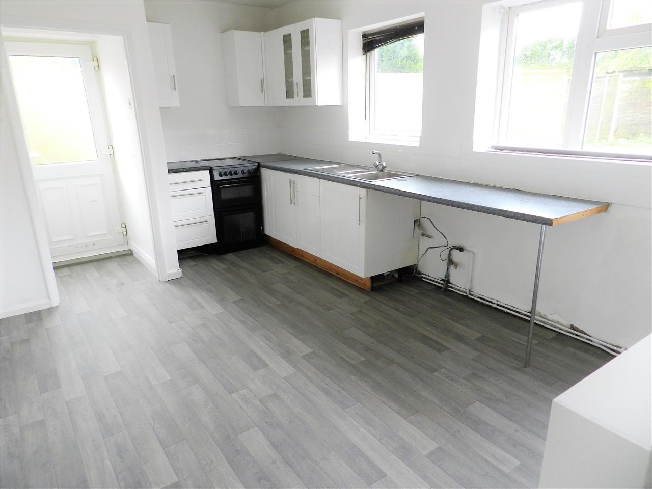 Greenwood Drive - Picture 2