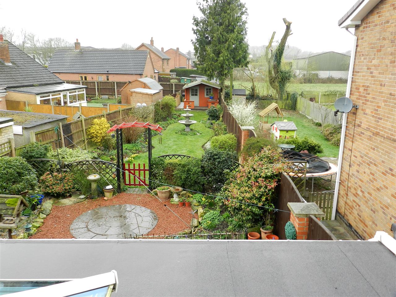 Mickledale Close - Picture 27