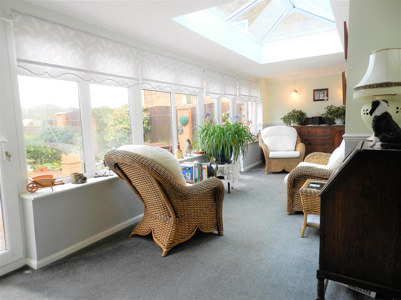 Mickledale Close - Picture 13