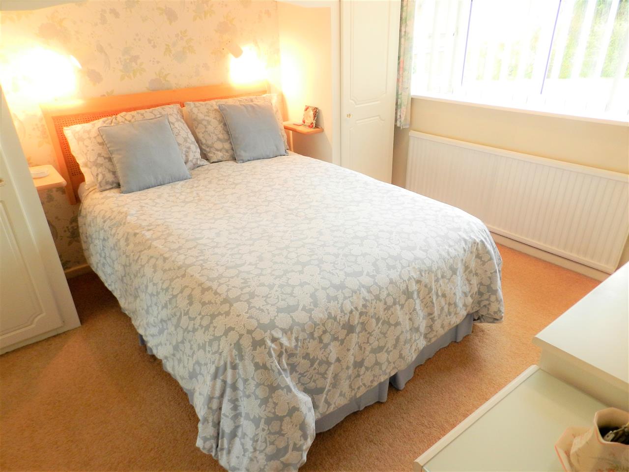 Mickledale Close - Picture 17