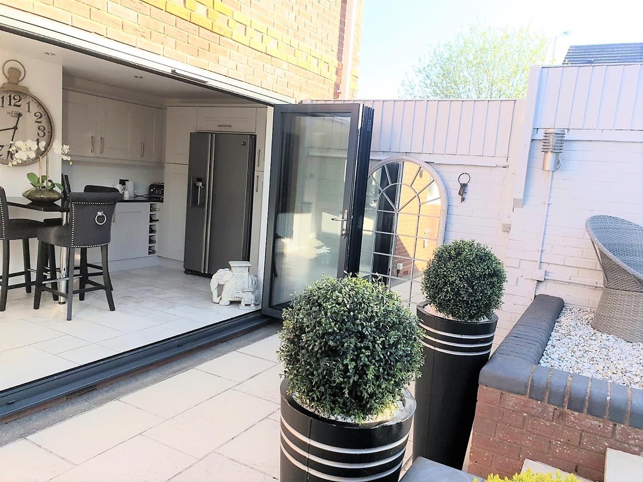 Watermint Close - Picture 3