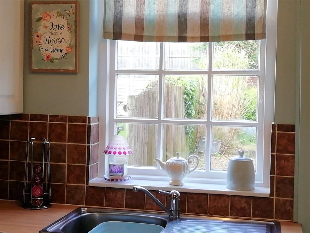 Bunny Lane - Picture 9