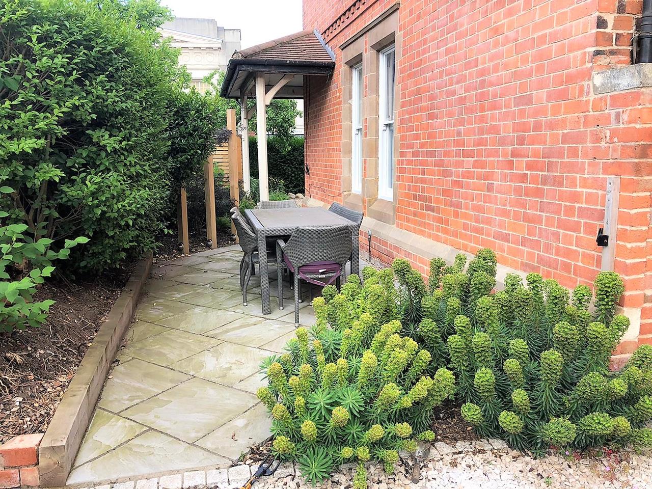 Hucknall Road - Picture 30