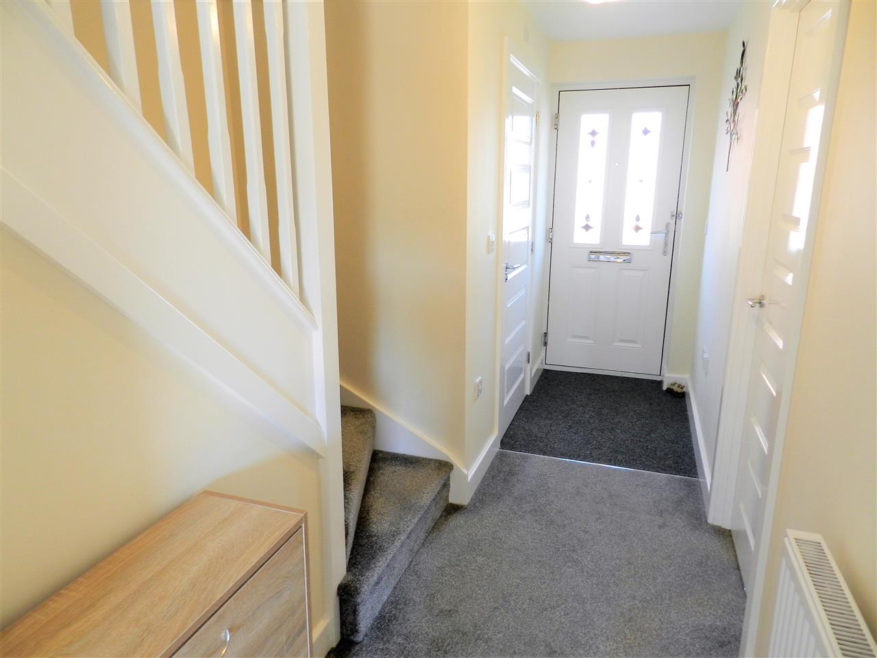 Kingston Road - Picture 16