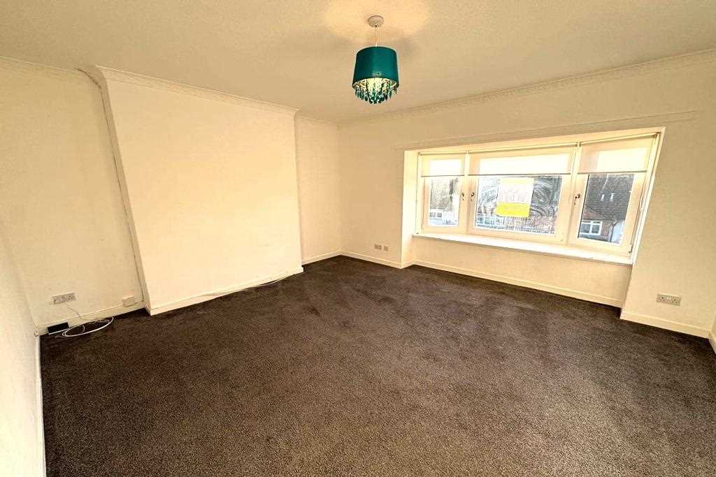 Pendeen Crescent - Picture 3