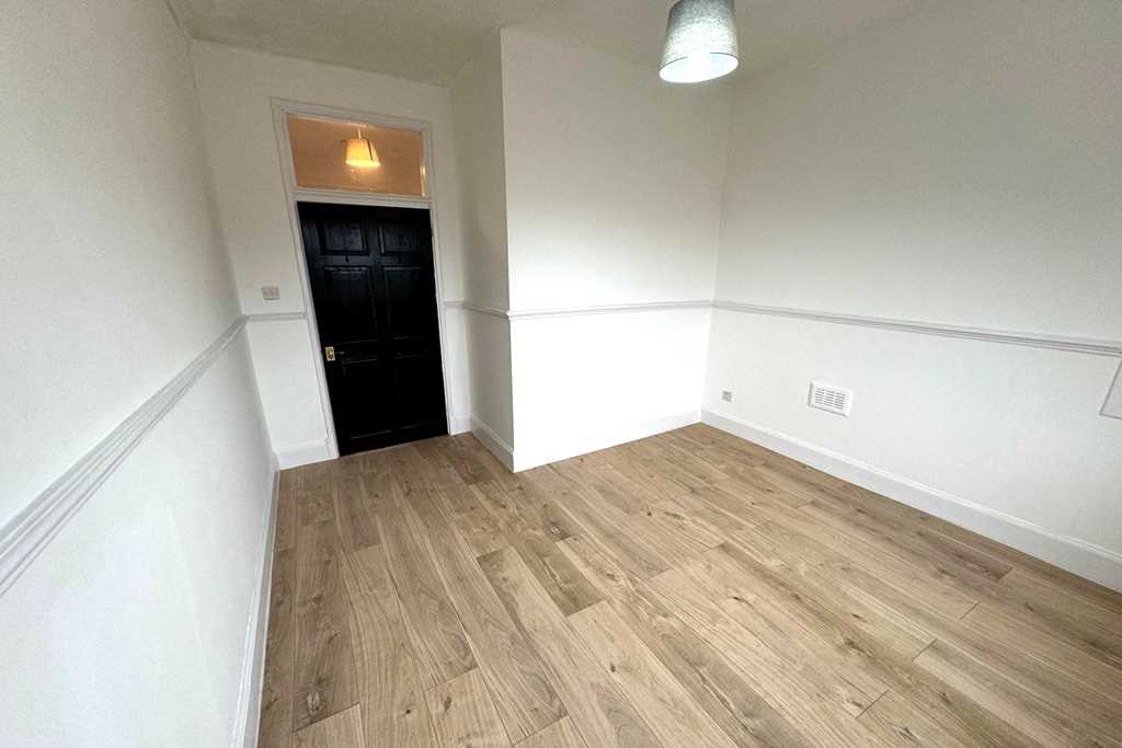 Renfield Street - Picture 6