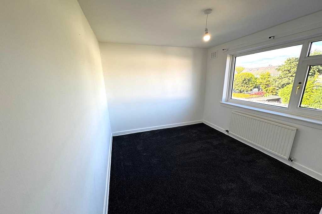 Birnam Avenue - Picture 11