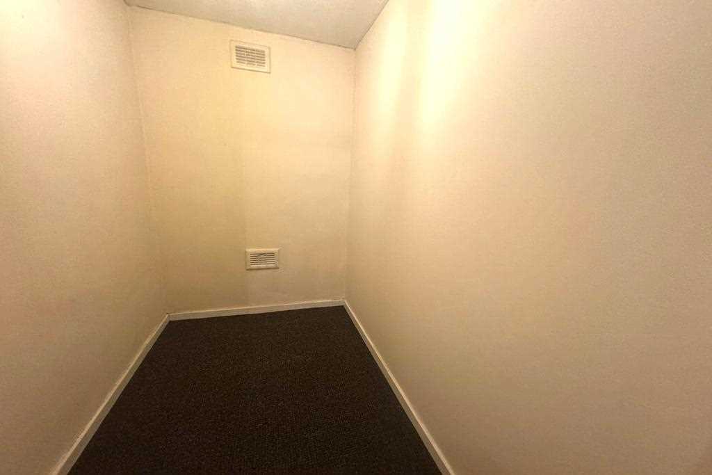 Maxwell Place - Picture 13