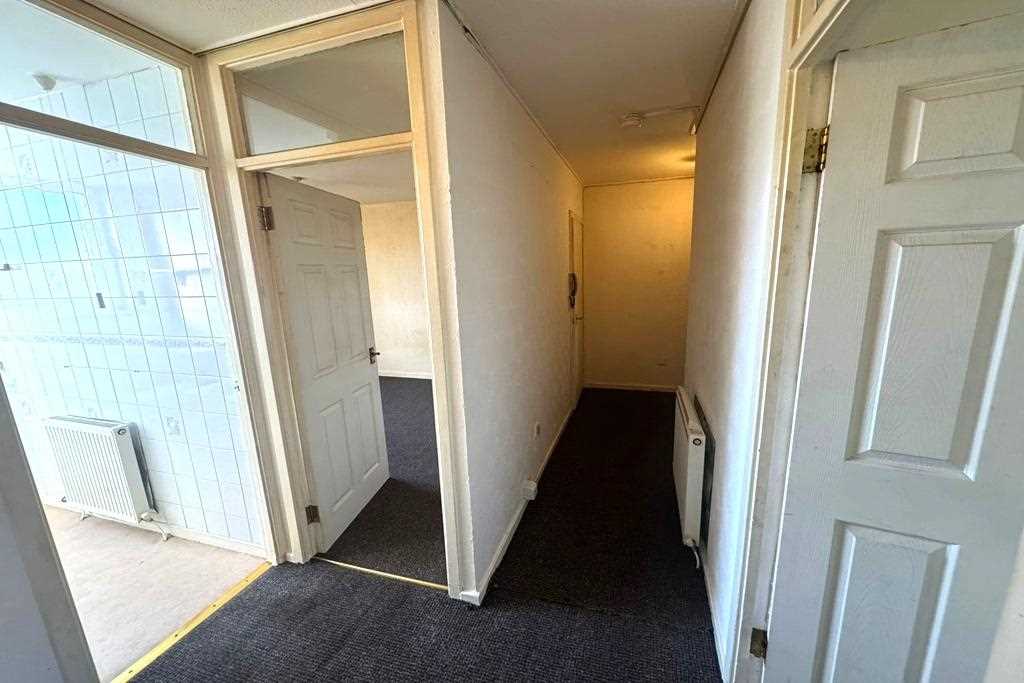 Maxwell Place - Picture 14